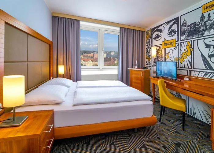 Uno Hotel 4*
