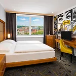 Hotel Uno 4*